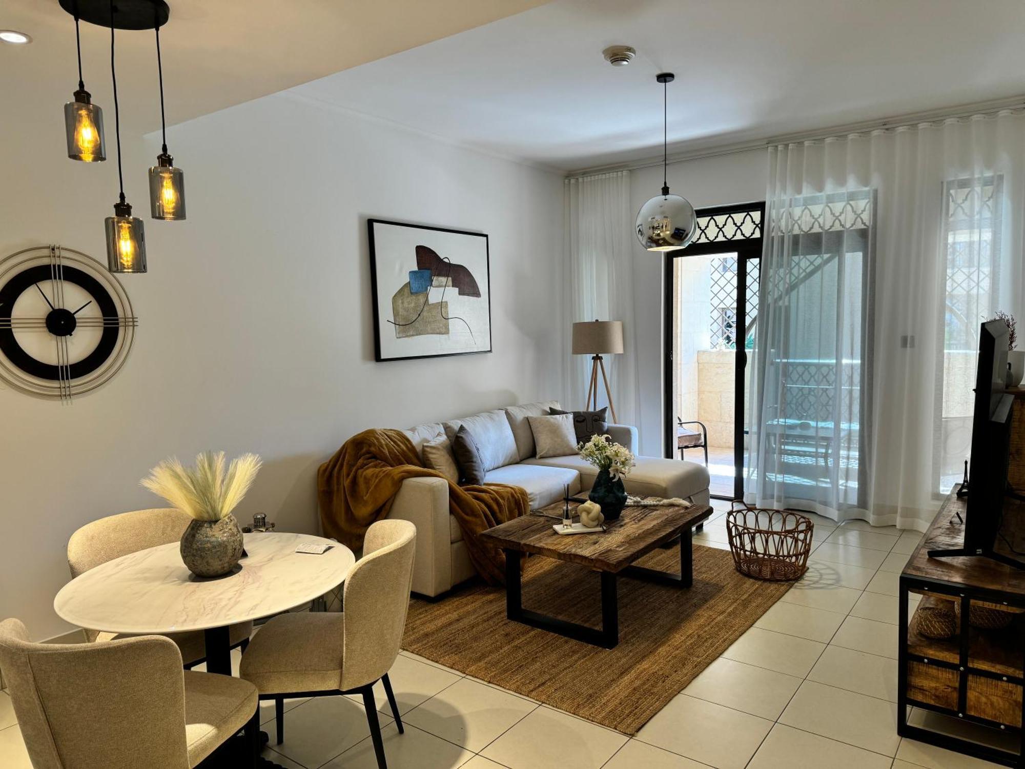 Luxurious 1br Aprt Burj Khalifa Area Apartment Dubai