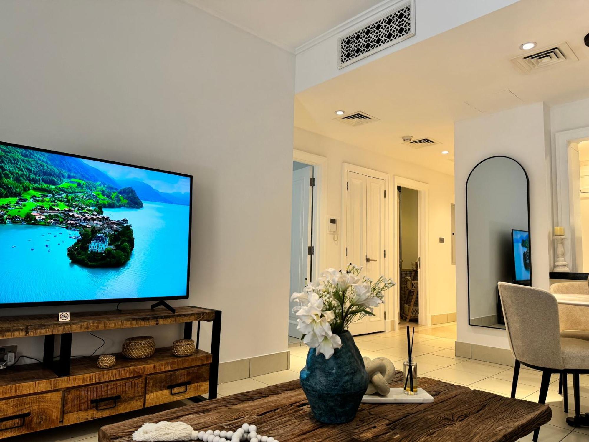 Luxurious 1br Aprt Burj Khalifa Area * Dubai