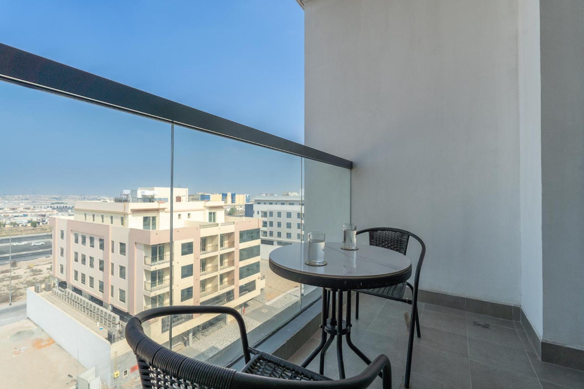 Vogue Elegance Olivz By Danube Apartment *