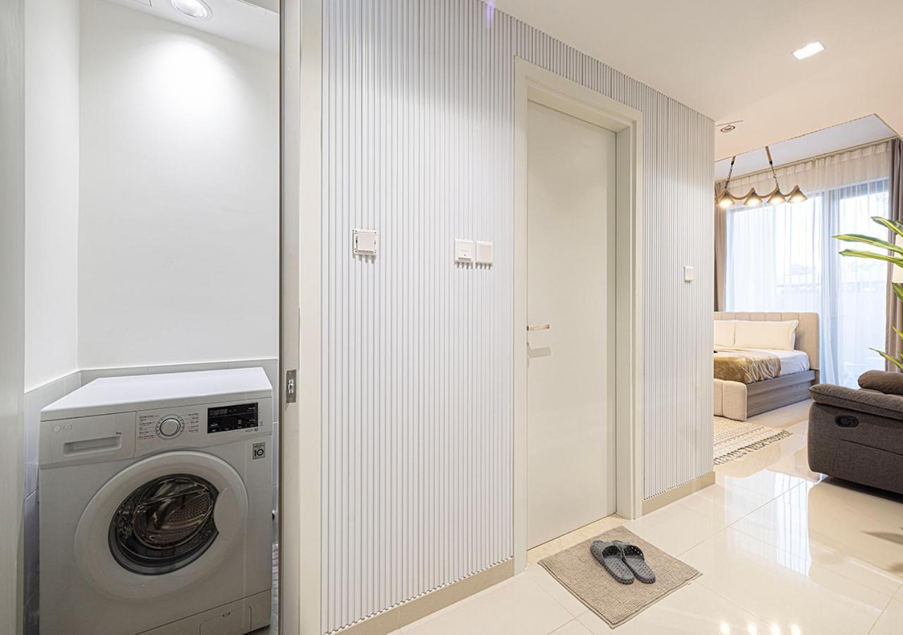 Luxe Diamond With Private Garden Apartamento
