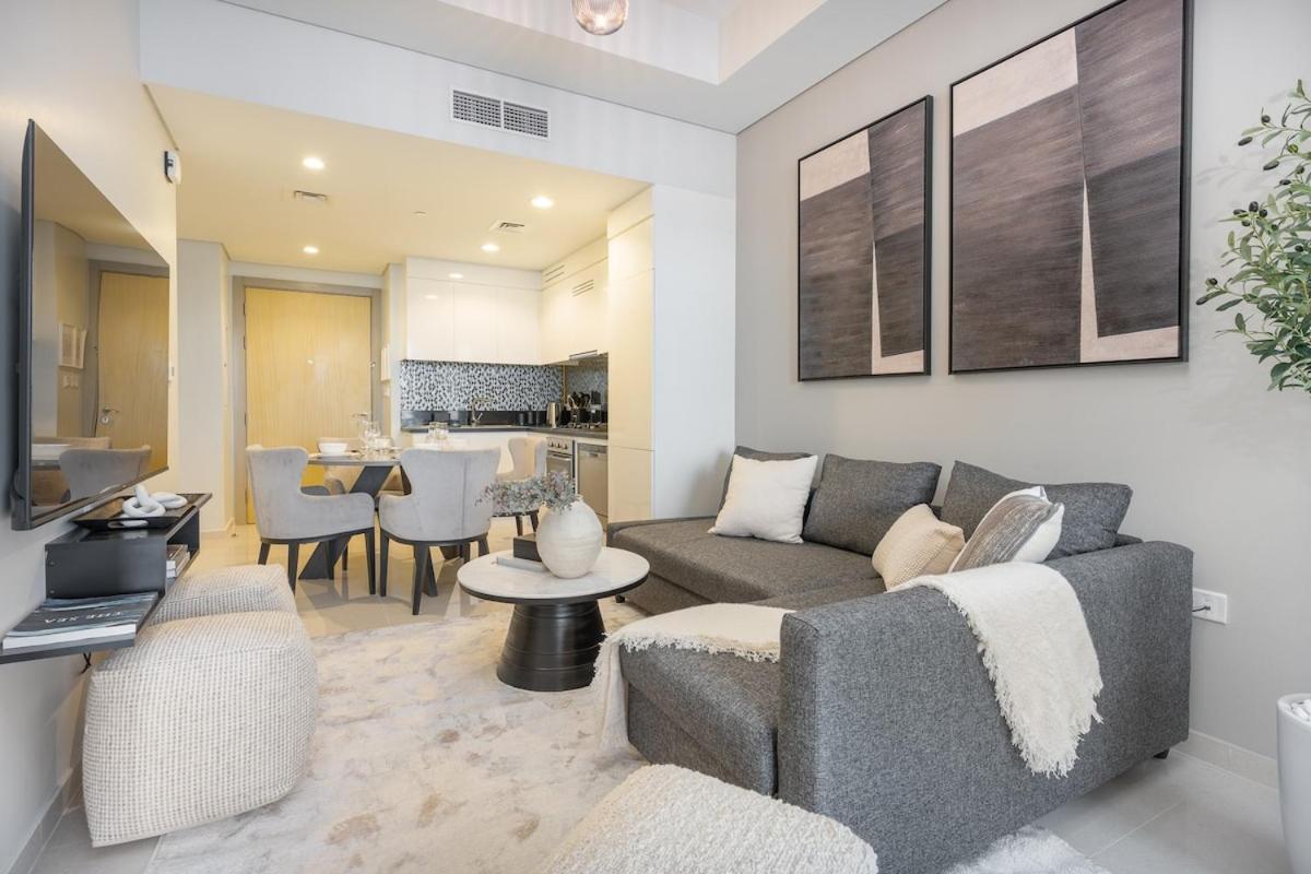 Elegant 2 Bedroom With Great Views In Business Bay