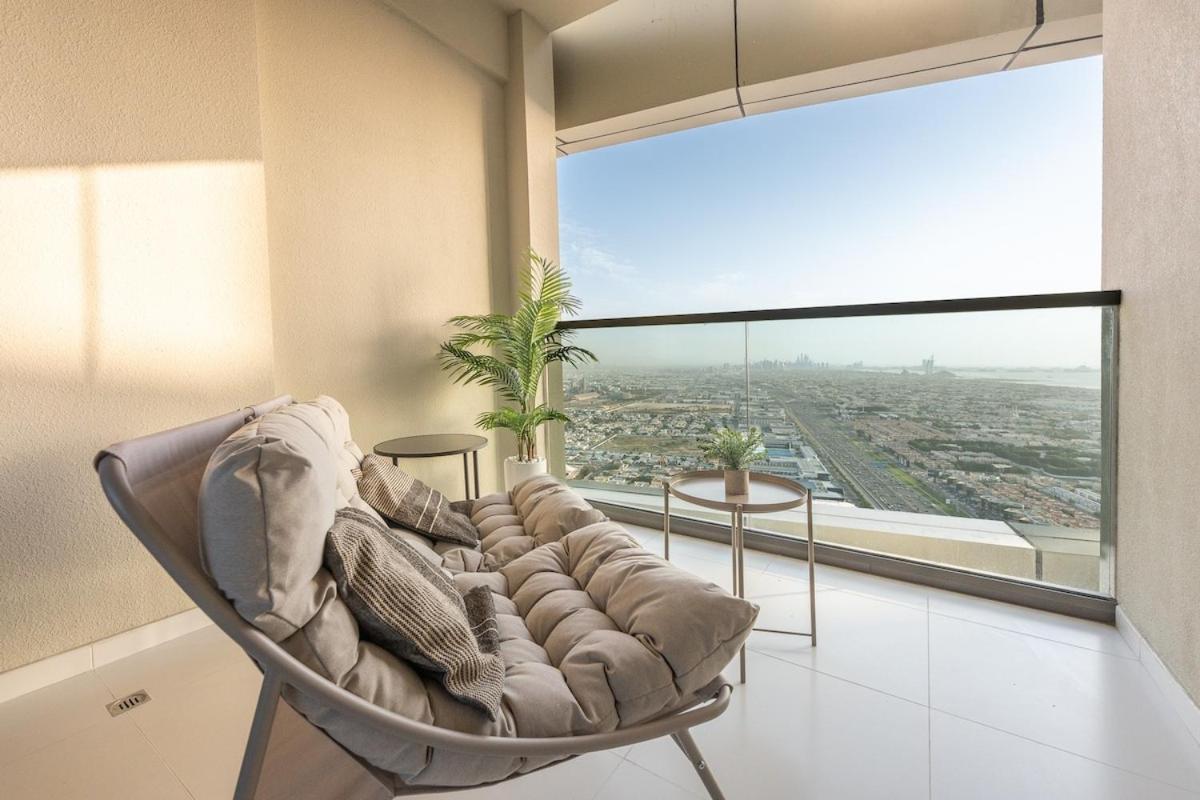 Elegant 2 Bedroom With Great Views In Business Bay Apartment Dubai
