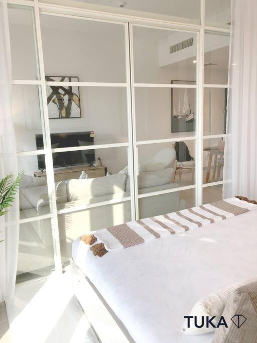 Stunning 2-bhk Golfville At Hills Prime Holiday home *