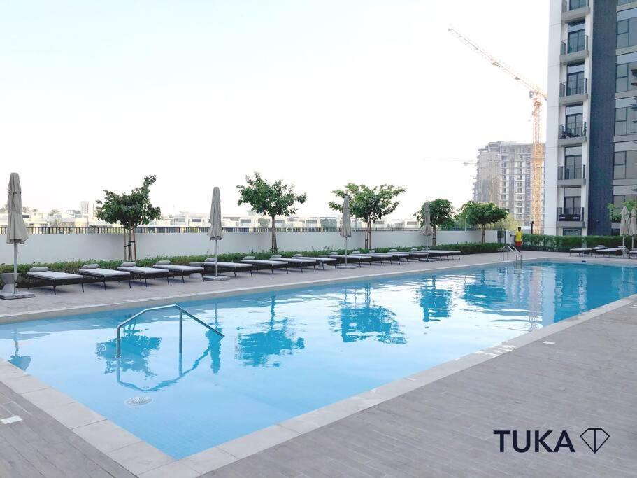 Stunning 2-bhk Golfville At Hills Prime