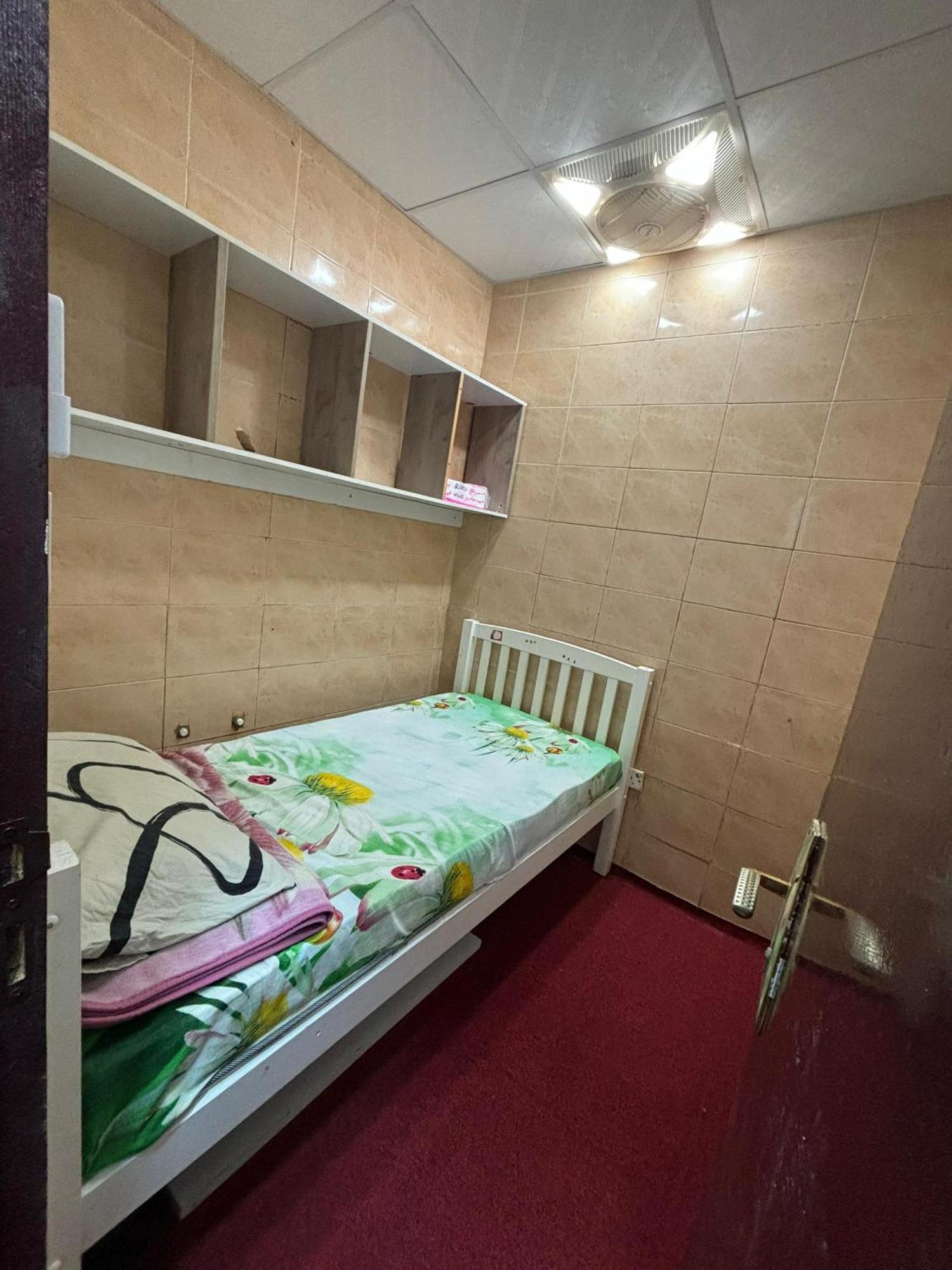 Dxb And Pension Albergue Dubai