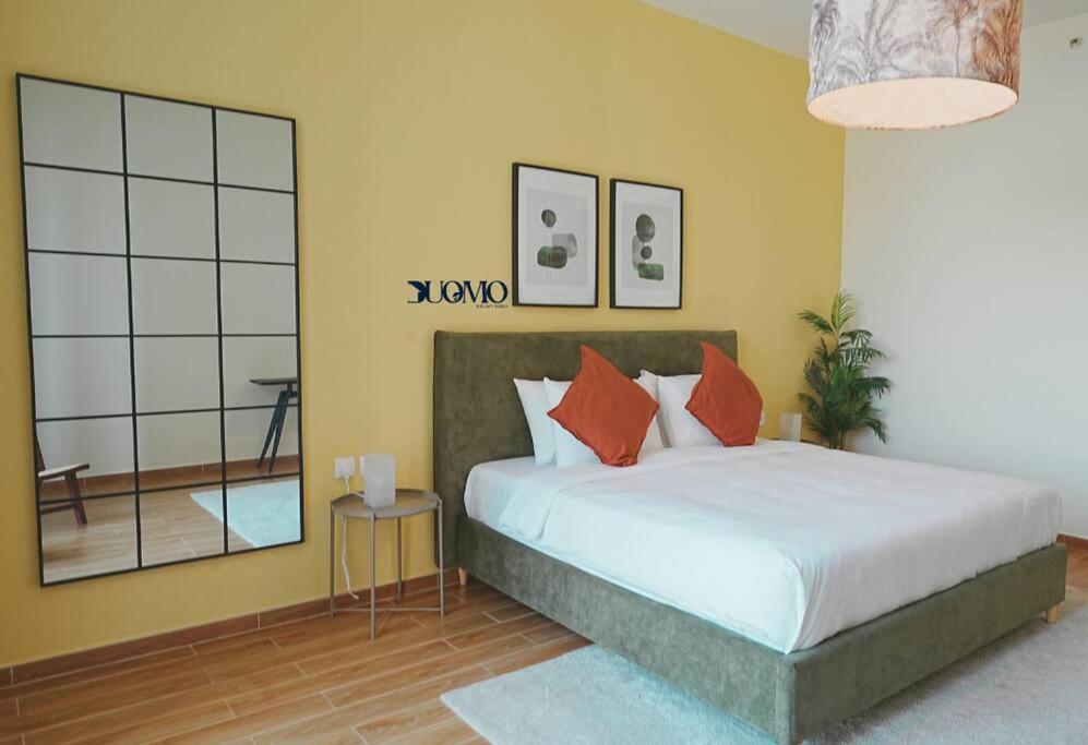 Myduomo- 2br Near Downtown, With & Pool Views-1109 Apartment *