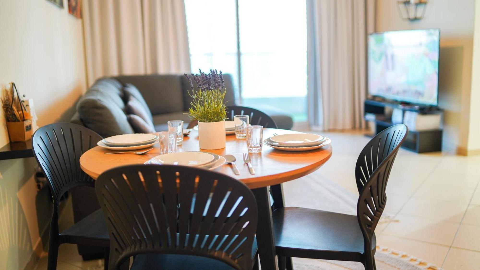 Apartment Spacious 2 Bed At Marina High Floor