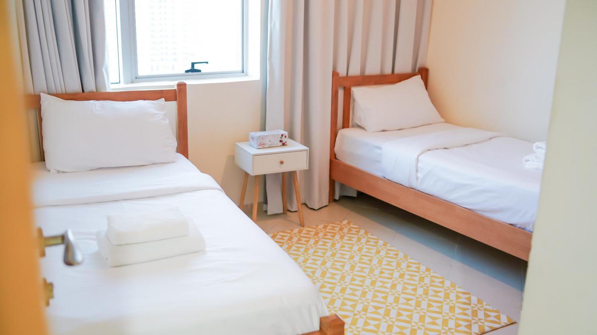 Apartment Spacious 2 Bed At Marina High Floor *