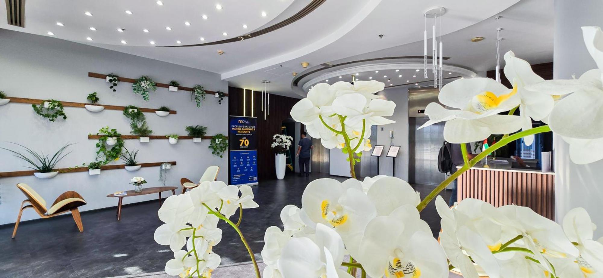 Spacious 2 Bed At Marina High Floor *