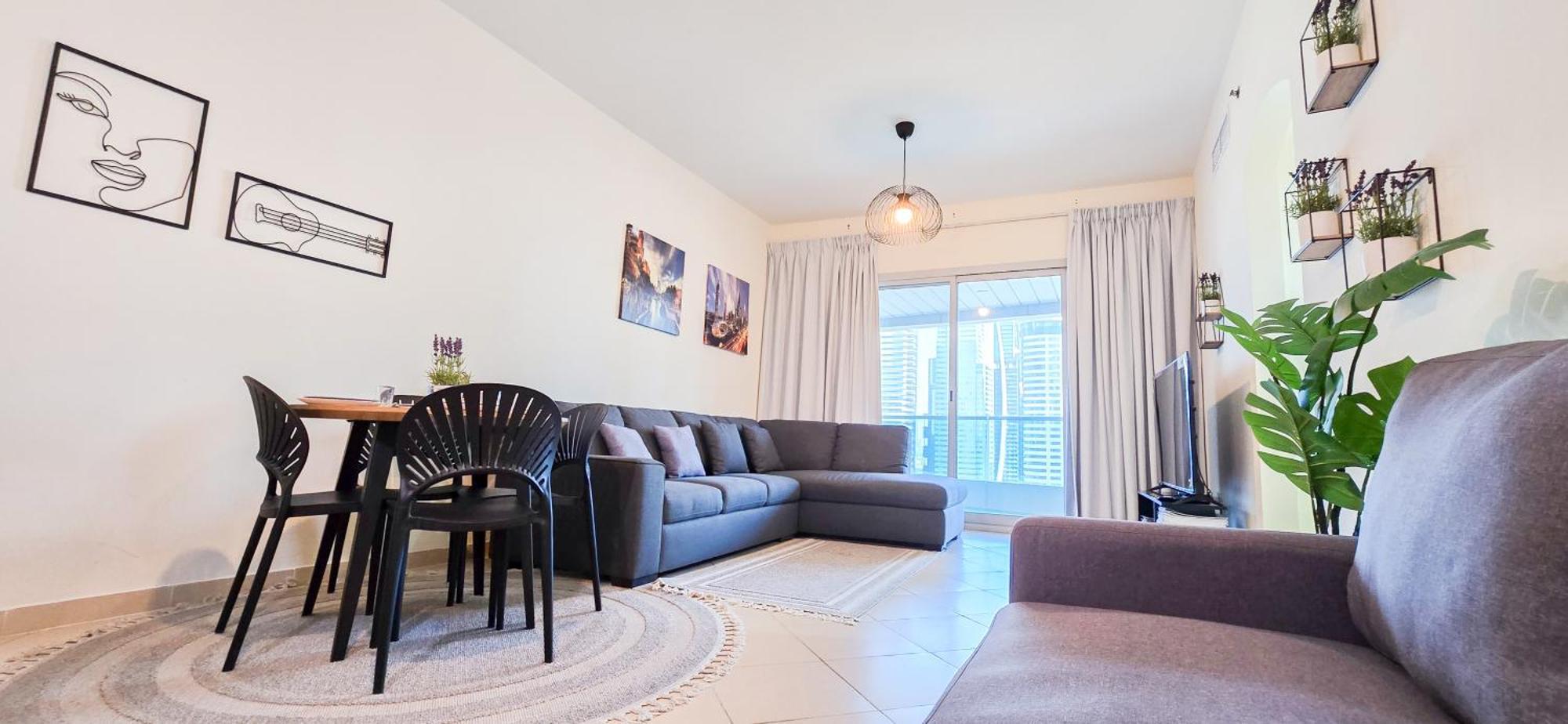 Apartment Spacious 2 Bed At Marina High Floor