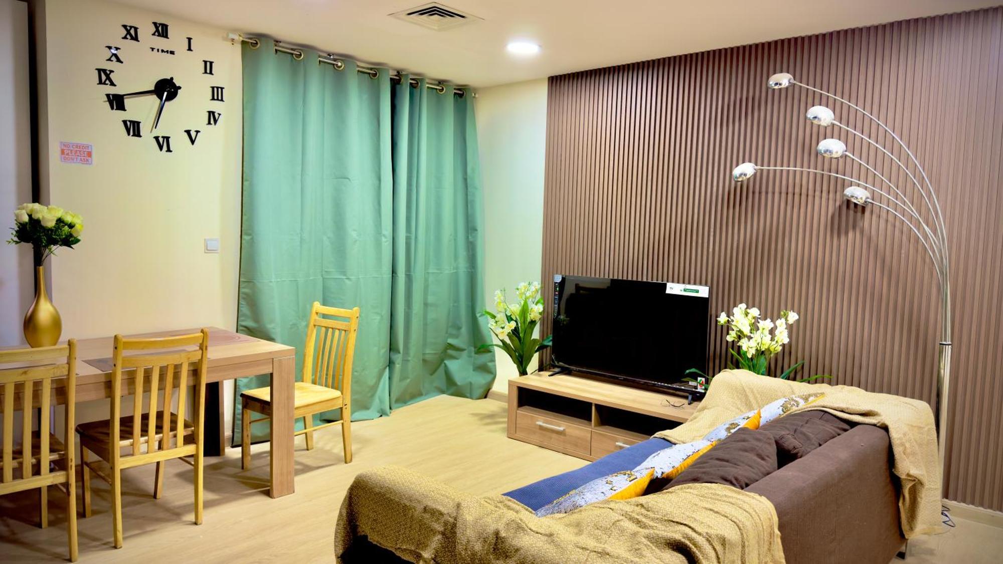Marina Quite Kingdom - Beach Hostel *