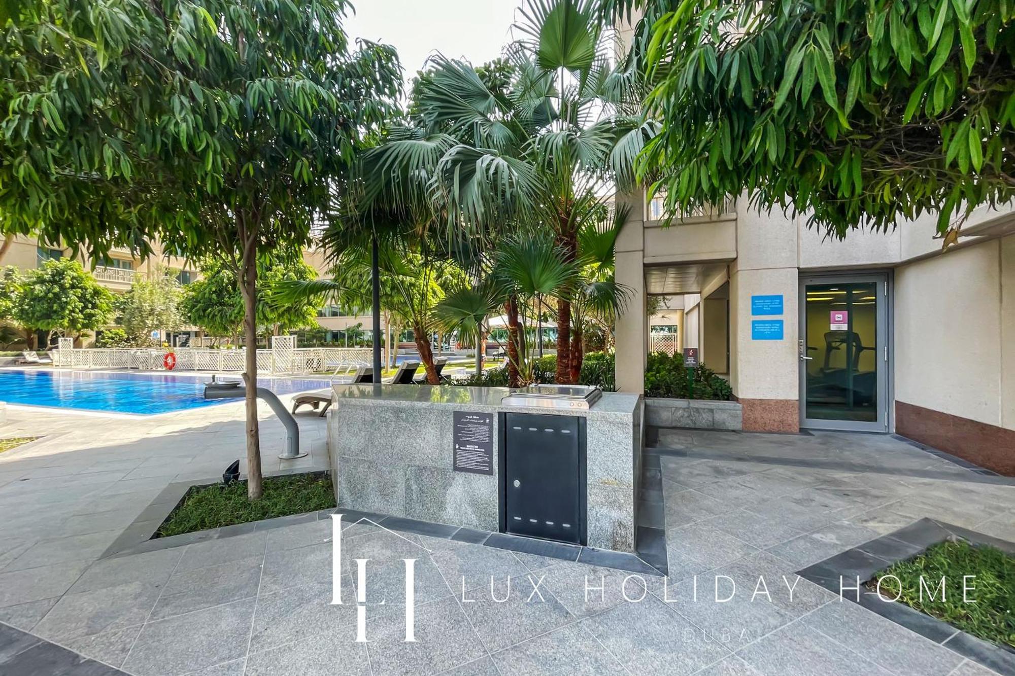 Lux The Fountain View Apartment *