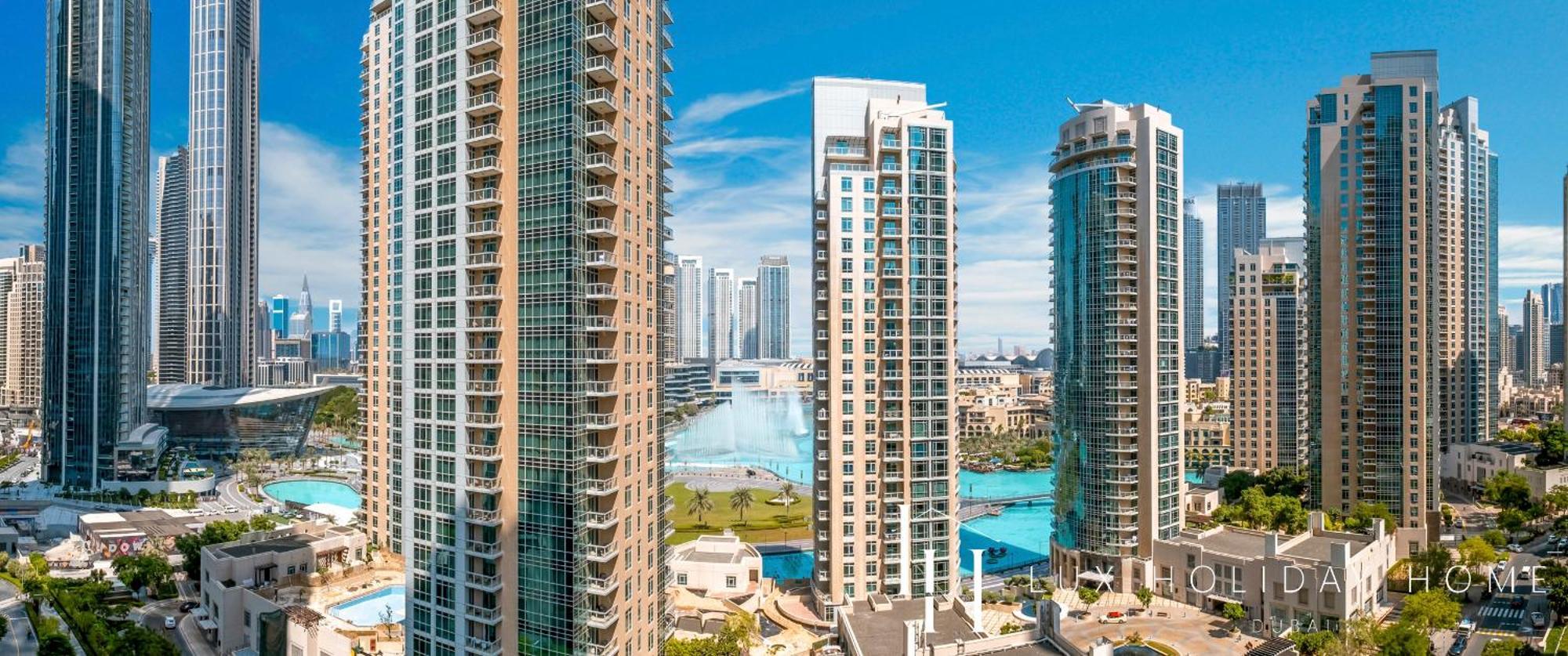 Lux The Fountain View Apartment Dubai