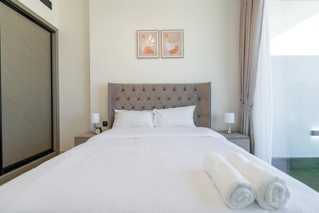Luxurious 1-bedroom Oasis L Binghatti Corner, Jvc Apartment *