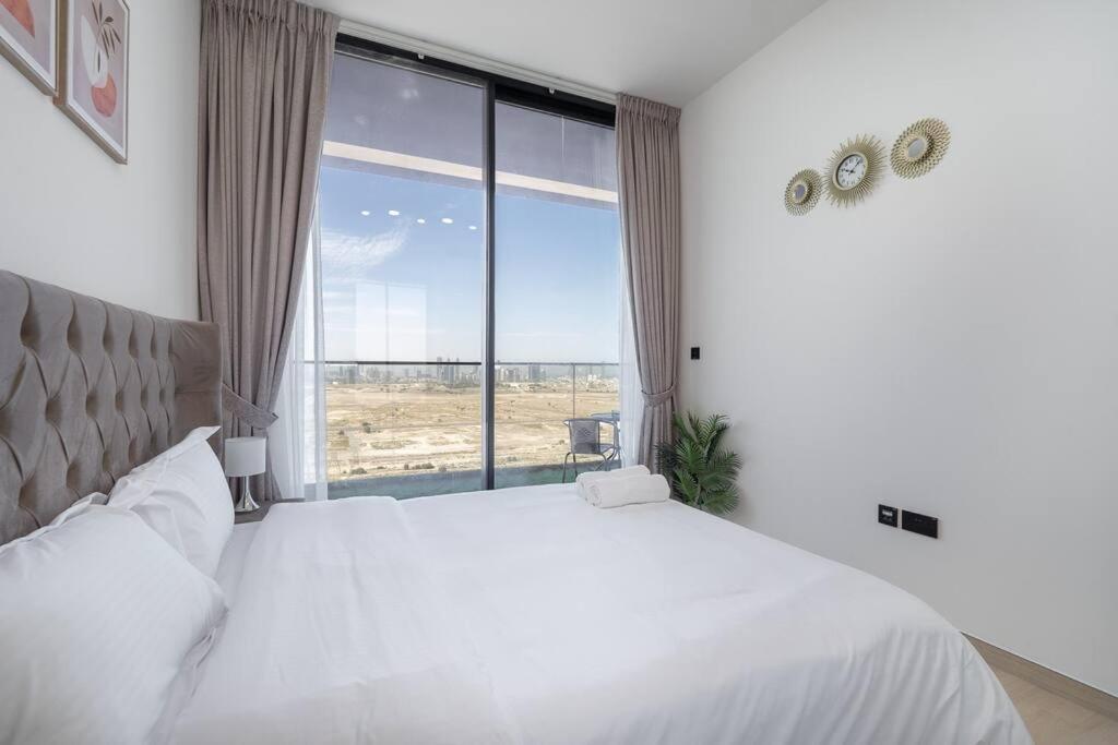 Apartment Luxurious 1-bedroom Oasis L Binghatti Corner, Jvc Dubai