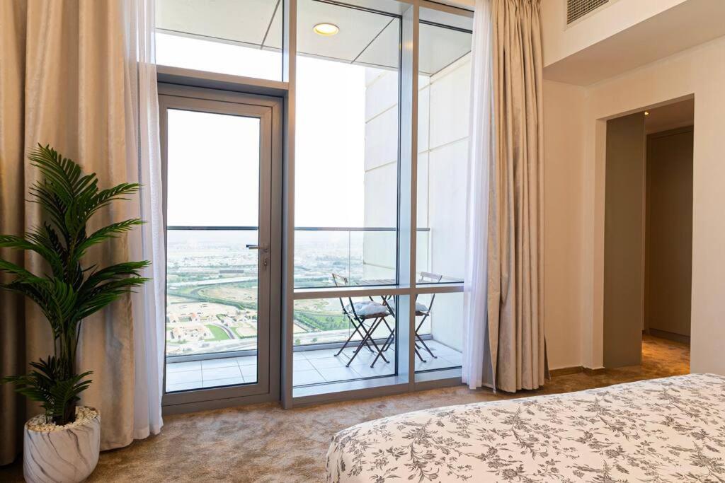 Apartment Burj Khalifa View In Business Bay