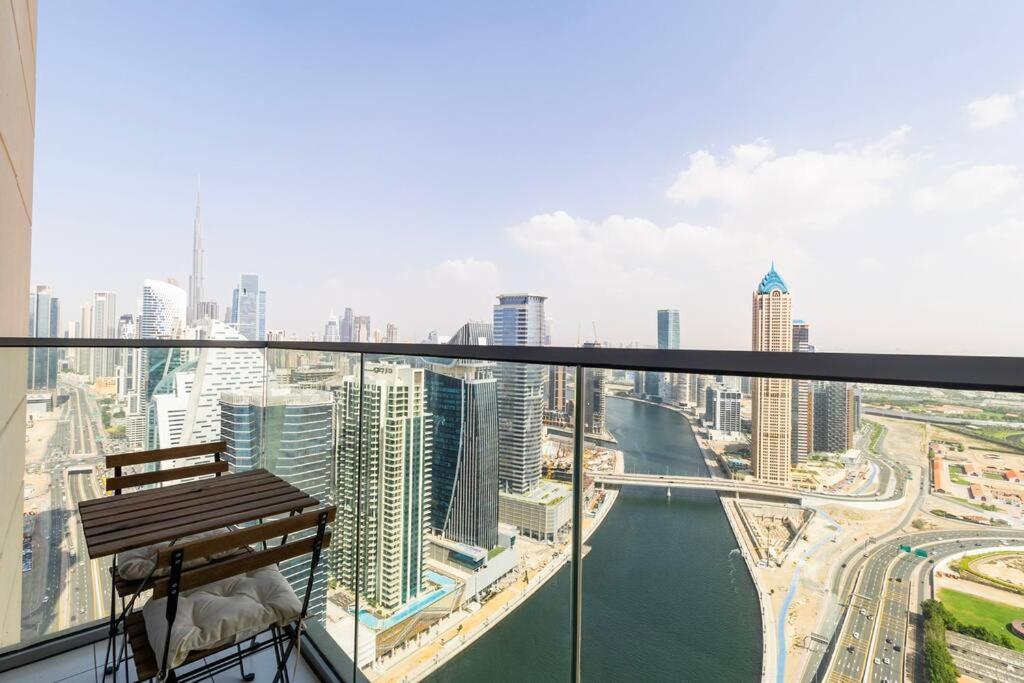 Apartment Burj Khalifa View In Business Bay Dubai