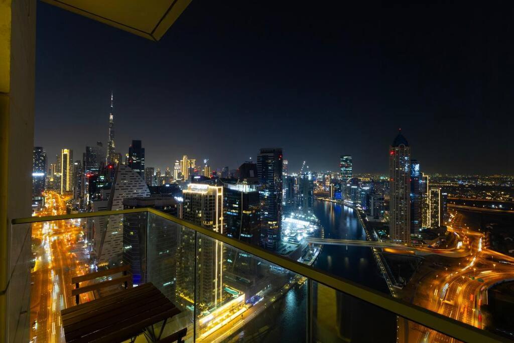 Burj Khalifa View In Business Bay * Dubai
