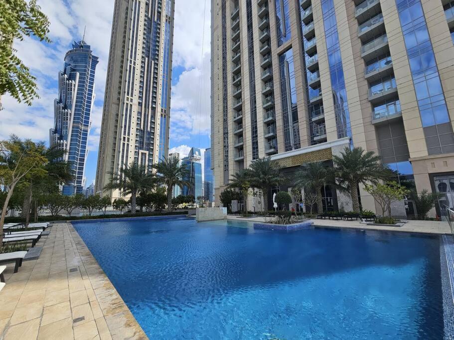 Apartment Burj Khalifa View In Business Bay