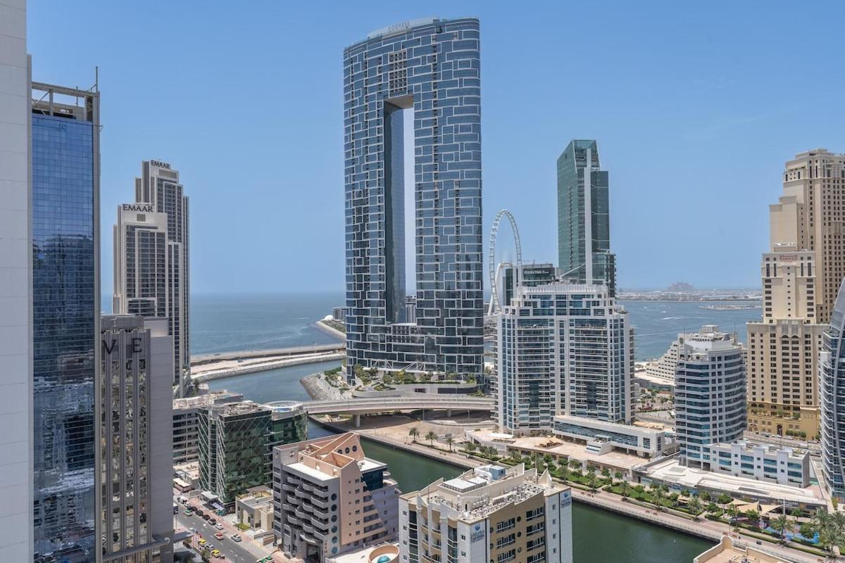 Apartment Spacious 2-bedroom With Marina Views In Dec Tower 2 *