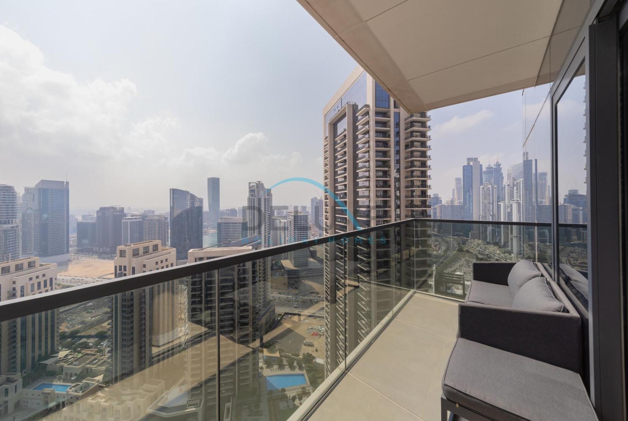Apartment Lovely 2br At Act One Act Two Tower 1 Downtown By Deluxe Homes Dubai