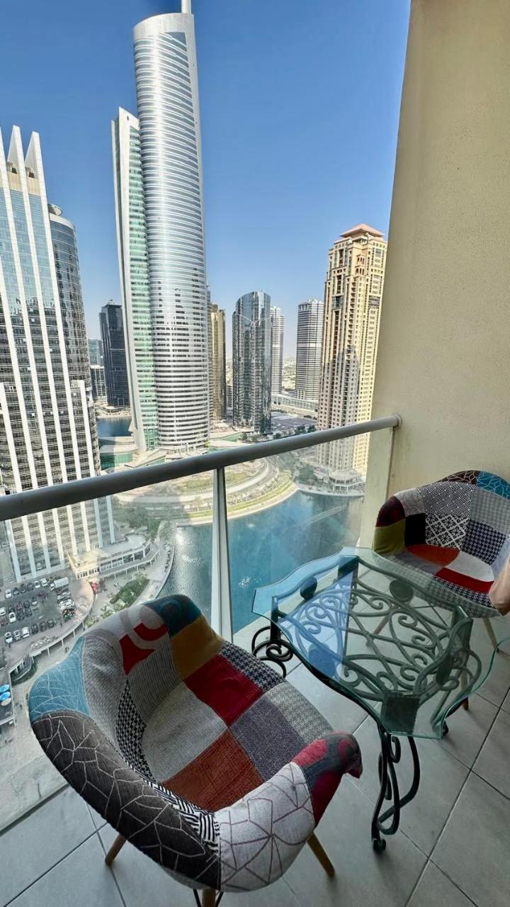 Luxury With Balcony - Close To Metro & Marina Apartamento *