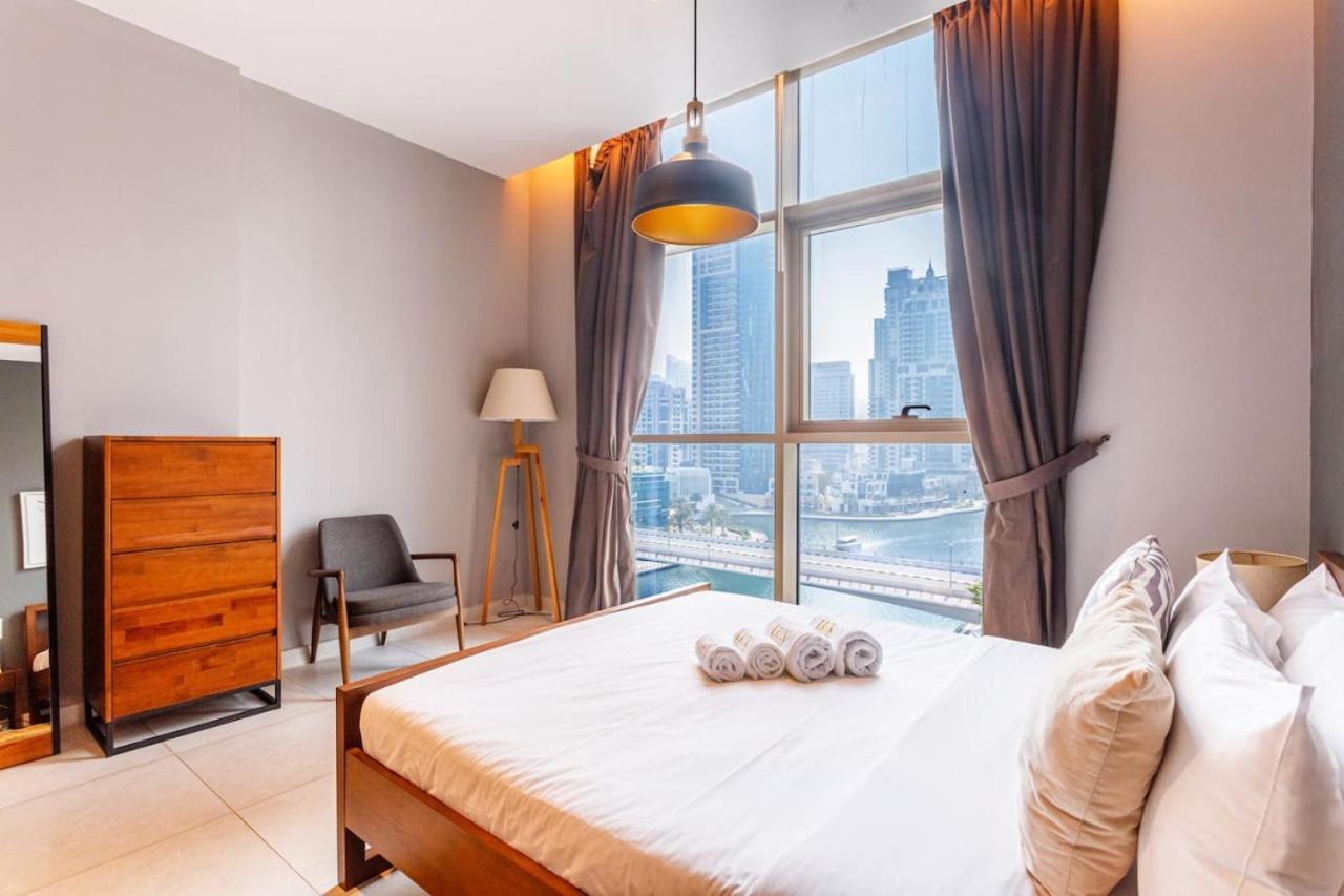 Stunning Marina Waterfront 2 Bed Escape
