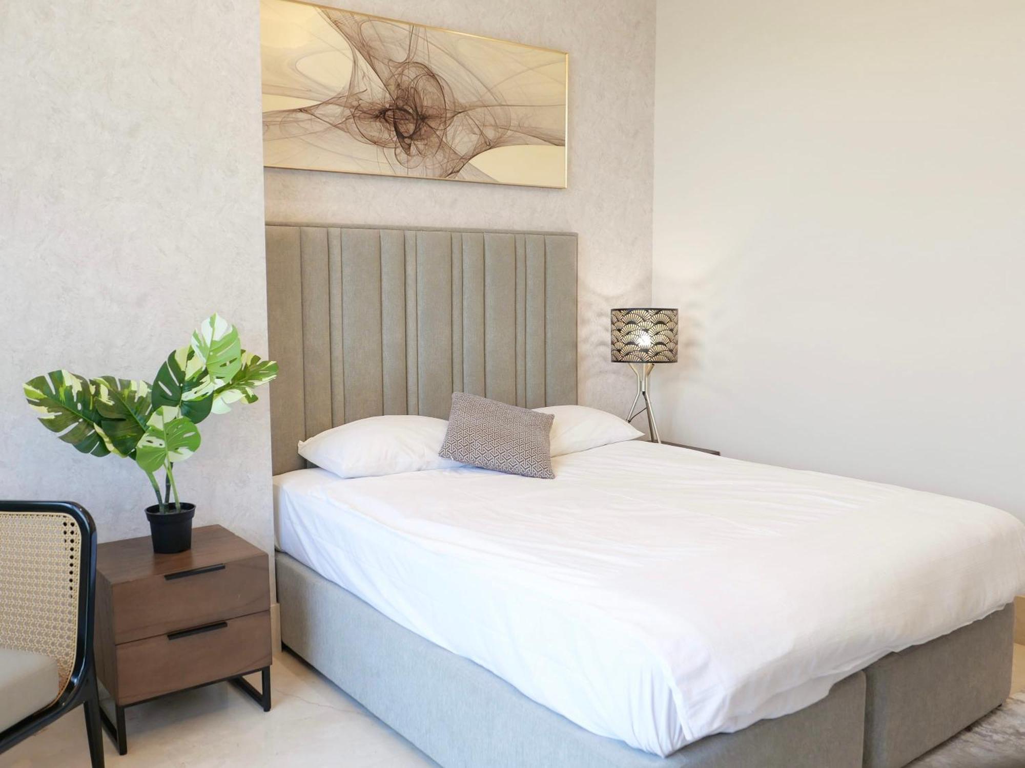 Calm 2br And Children's With Private Garden Apartment