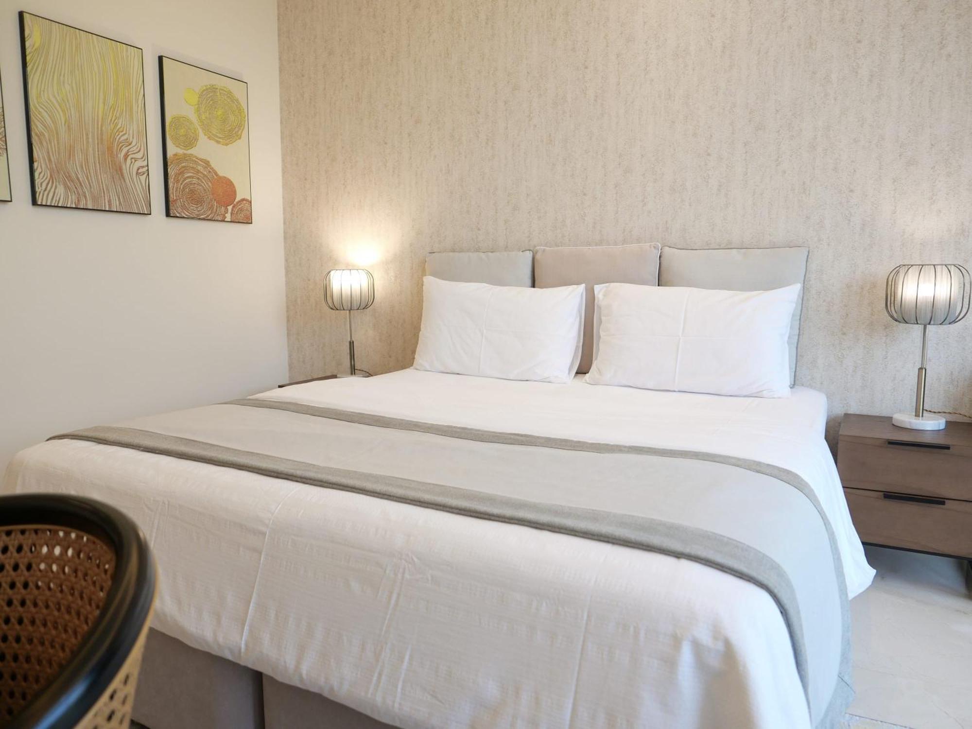Apartment Calm 2br And Children's With Private Garden Dubai