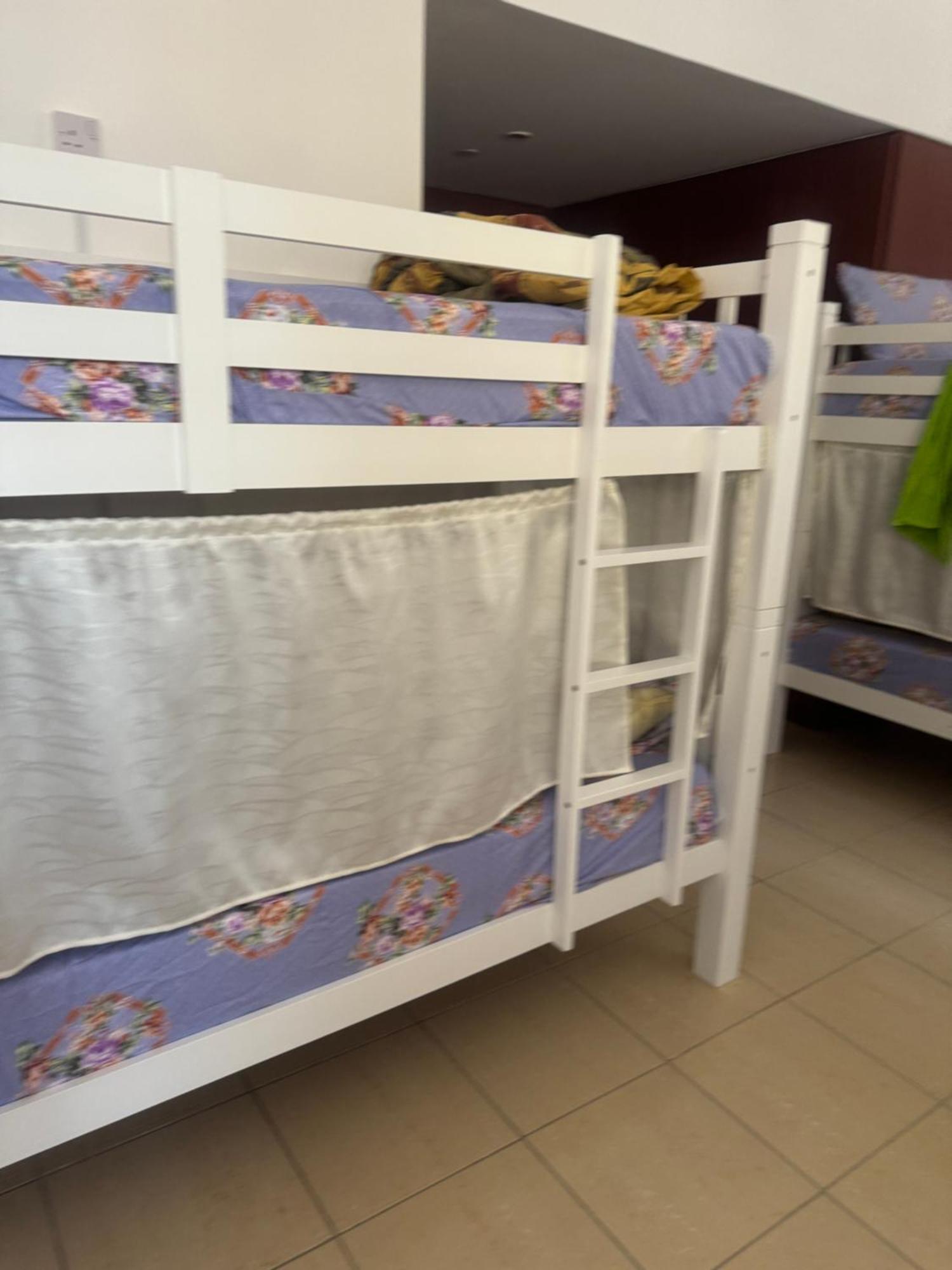 Le Parisien Hostel *