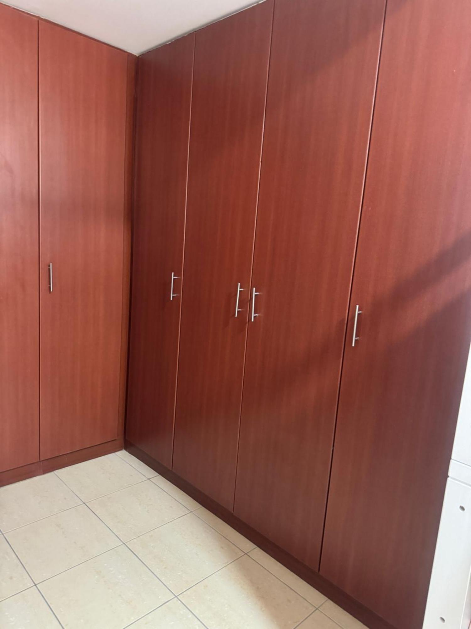 Hostel Le Parisien Dubai