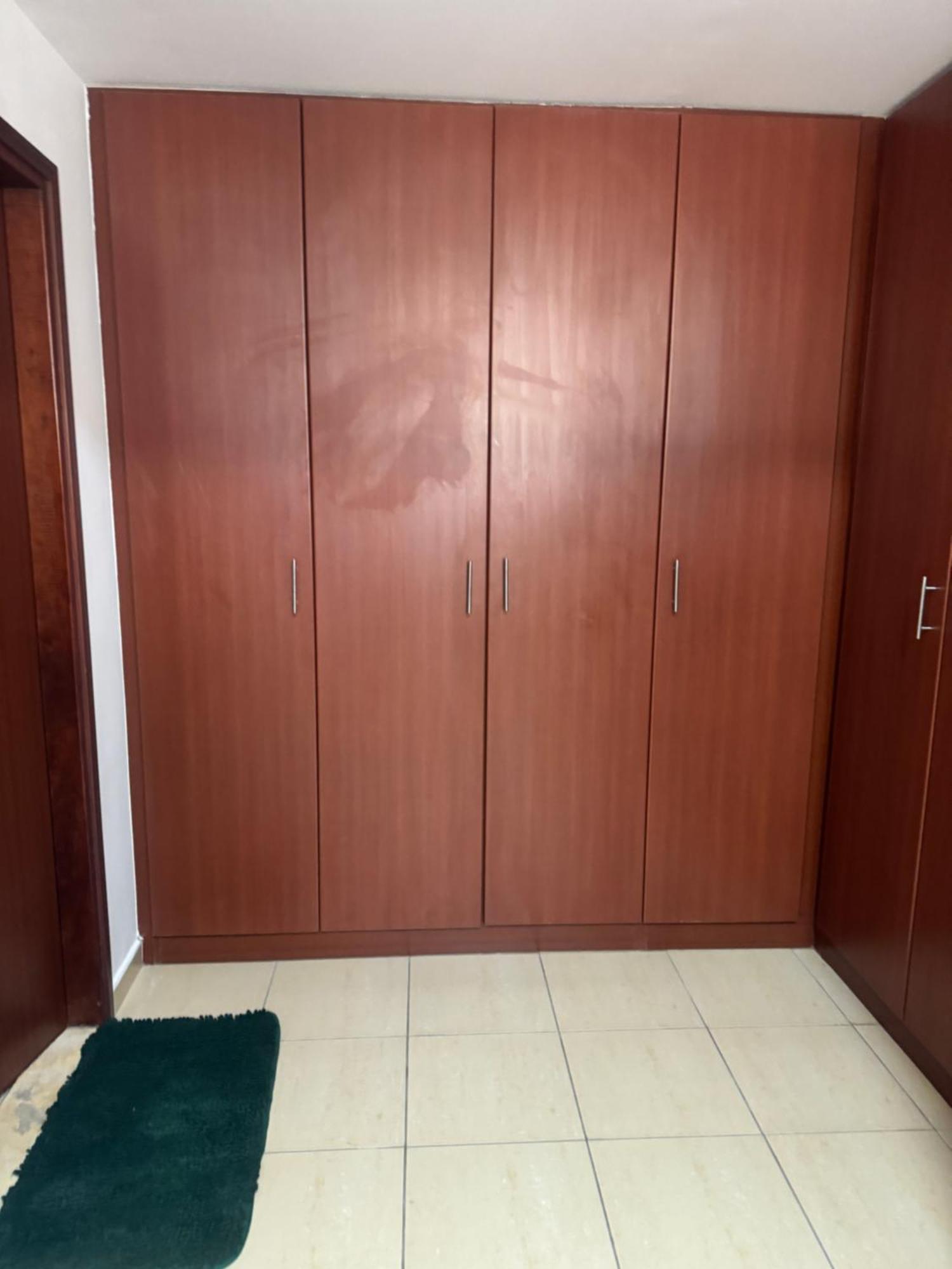 Le Parisien Hostel Dubai