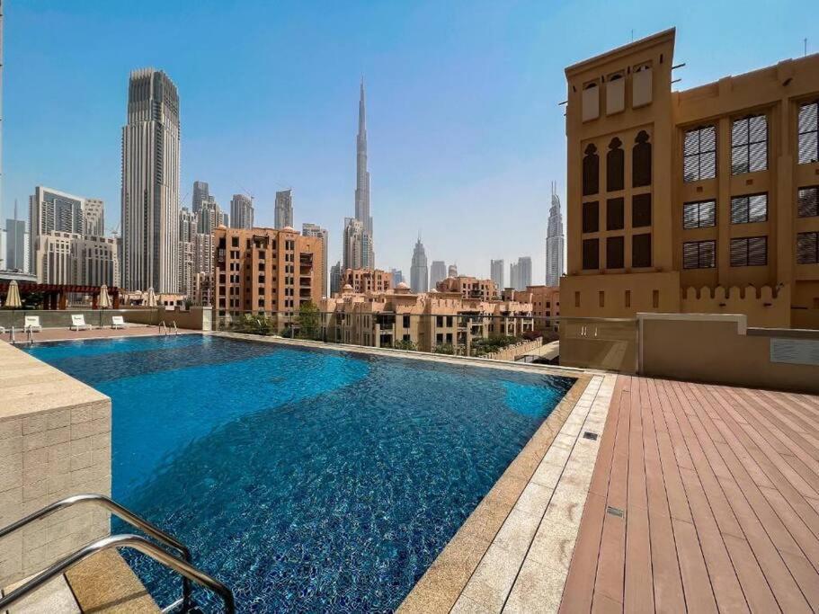 Apartment The Lavish Art House With Full Burj Khalifa View From - Amazing Balcony Setup - Infinity Pool - Near Mall Downtown *
