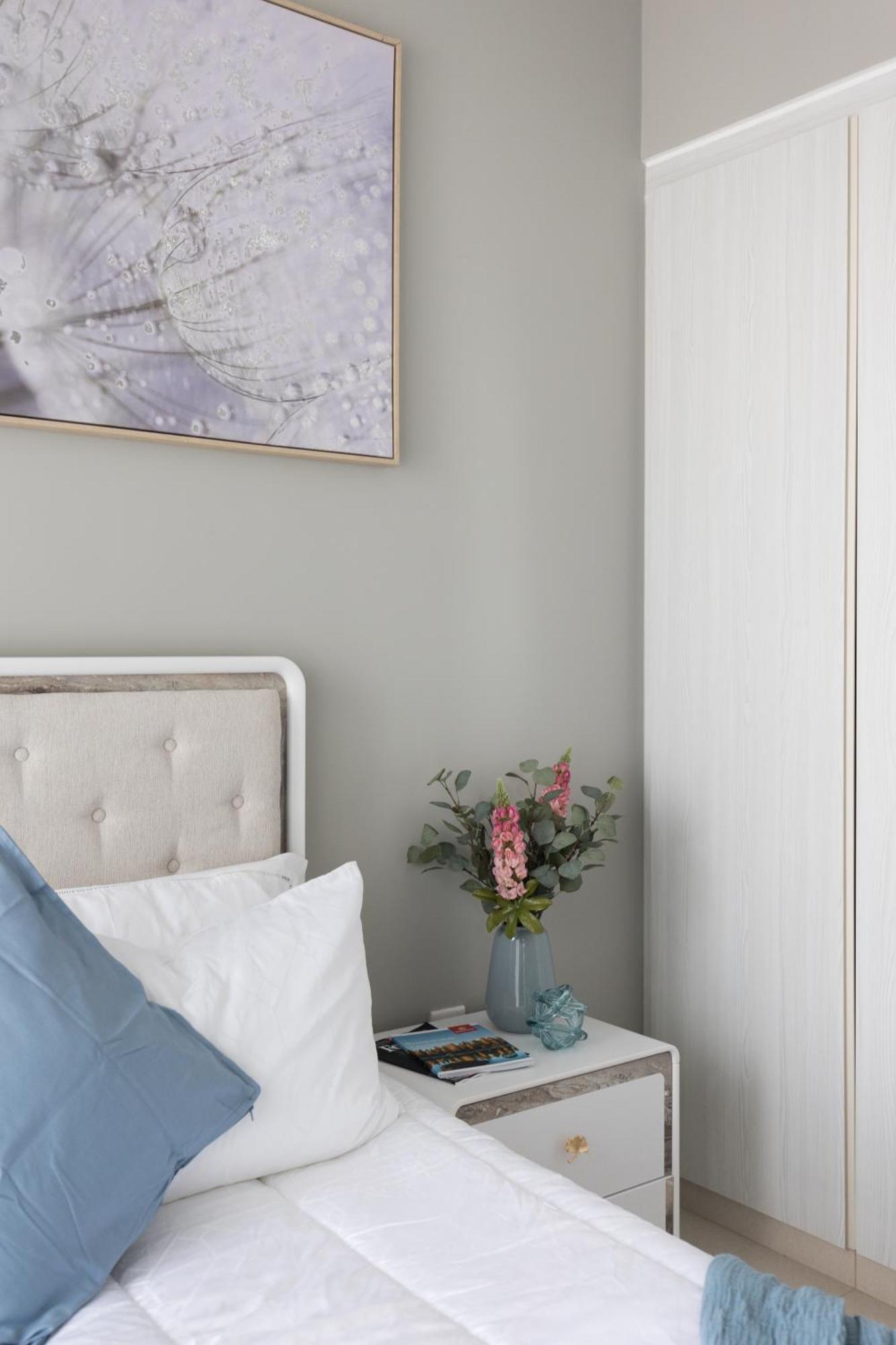 Modern And Cozy 1br In Business Bay Apartment *