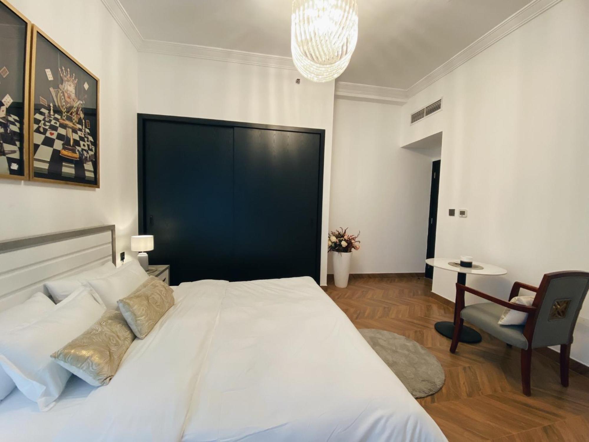 Modern Luxury 2br Apartment