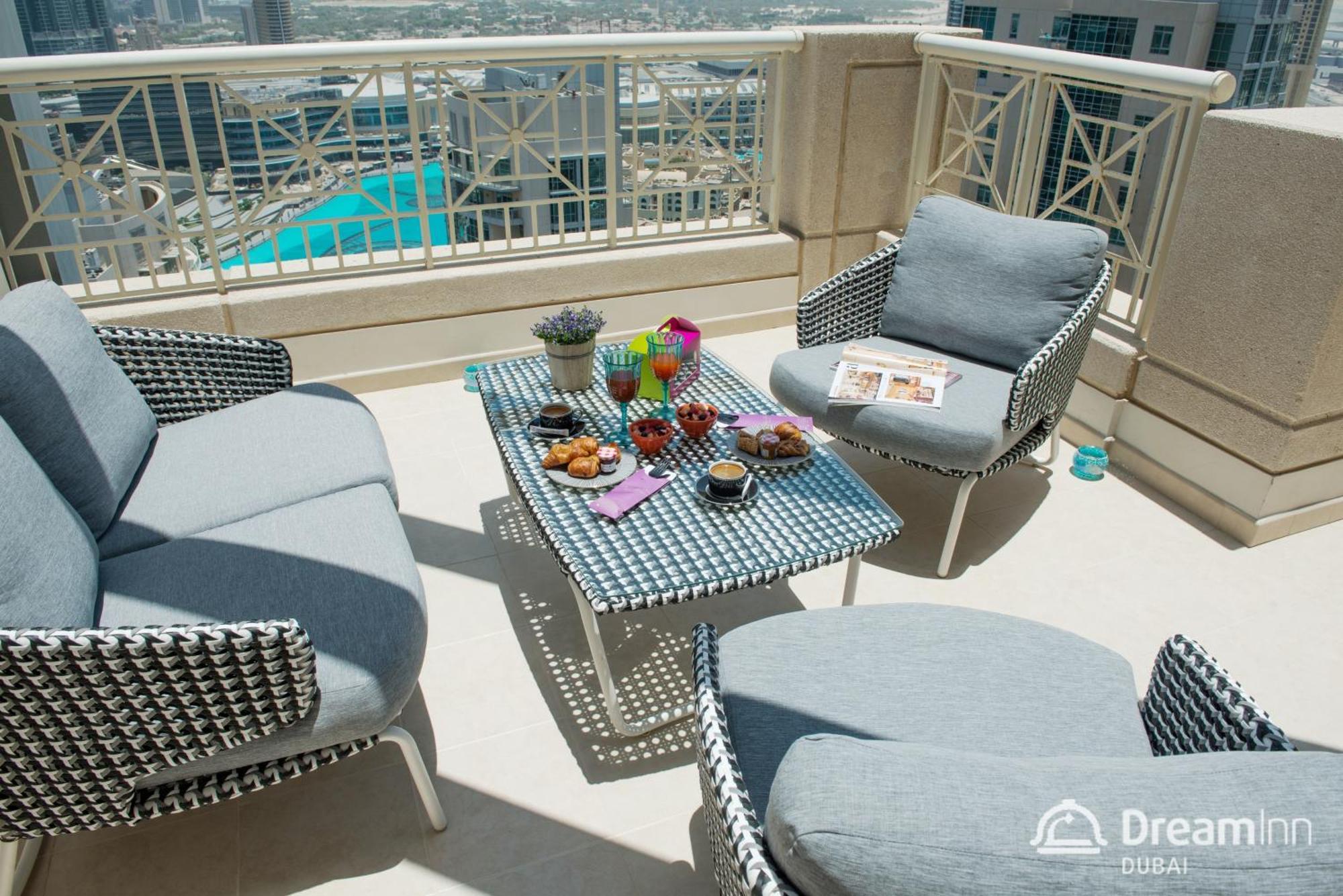 Dream - With Private Terrace, 29 Boulevard Downtown Daire