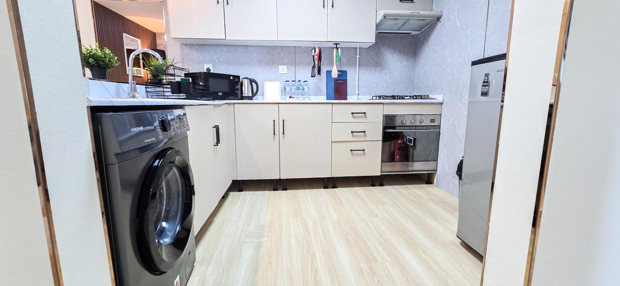 Marina View Spacious 2 Bhk * Dubai