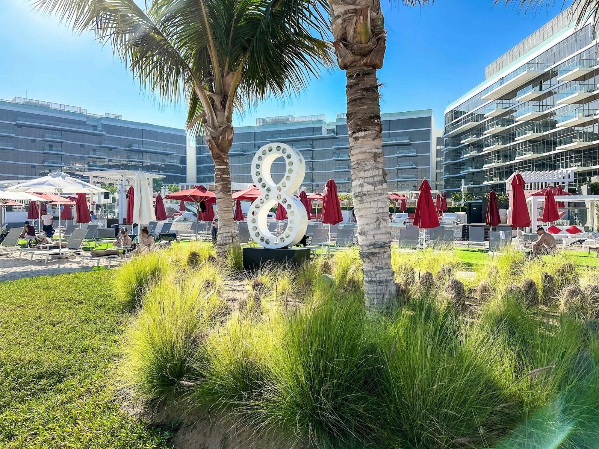 Calm 2br And Children's With Private Garden Dubai