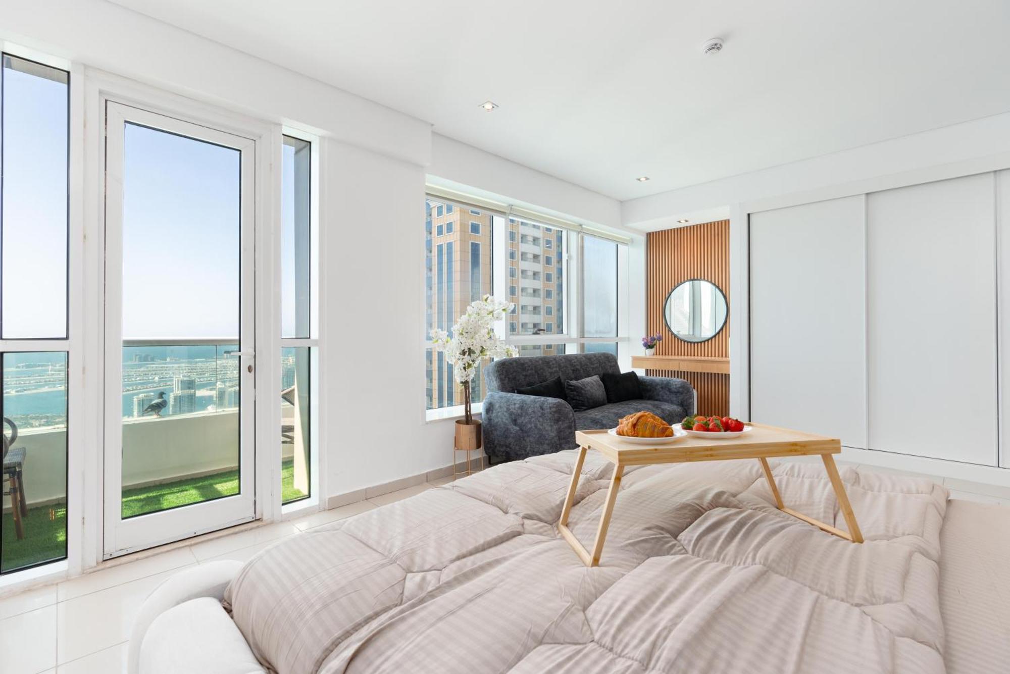 Astonishing Full Palm View -3br -dubai Marina, Uae Apartment