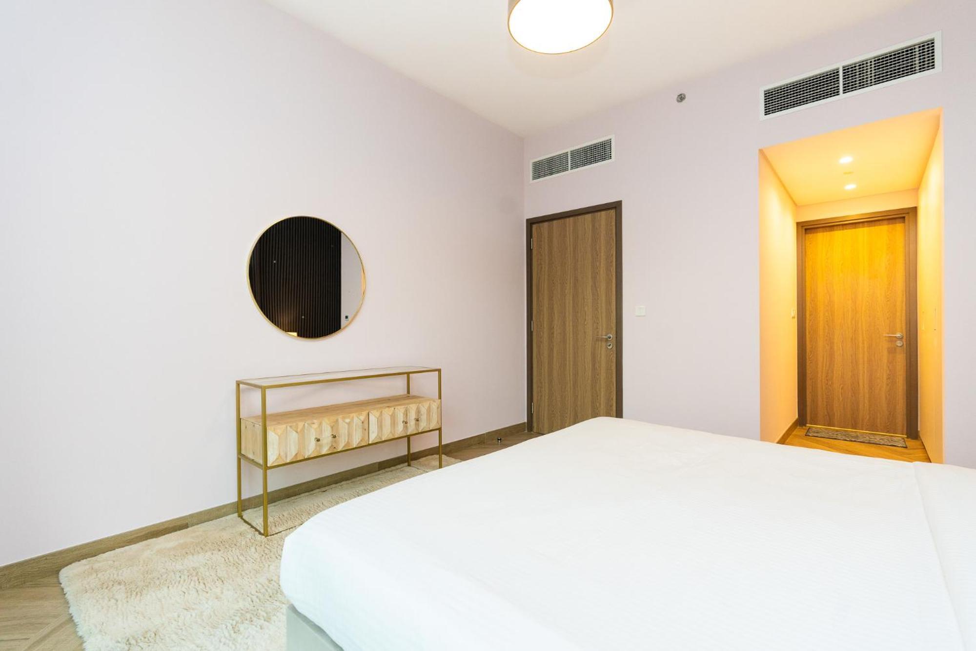 Citihome - Spacious 1bedroom At 1 Residences - West *
