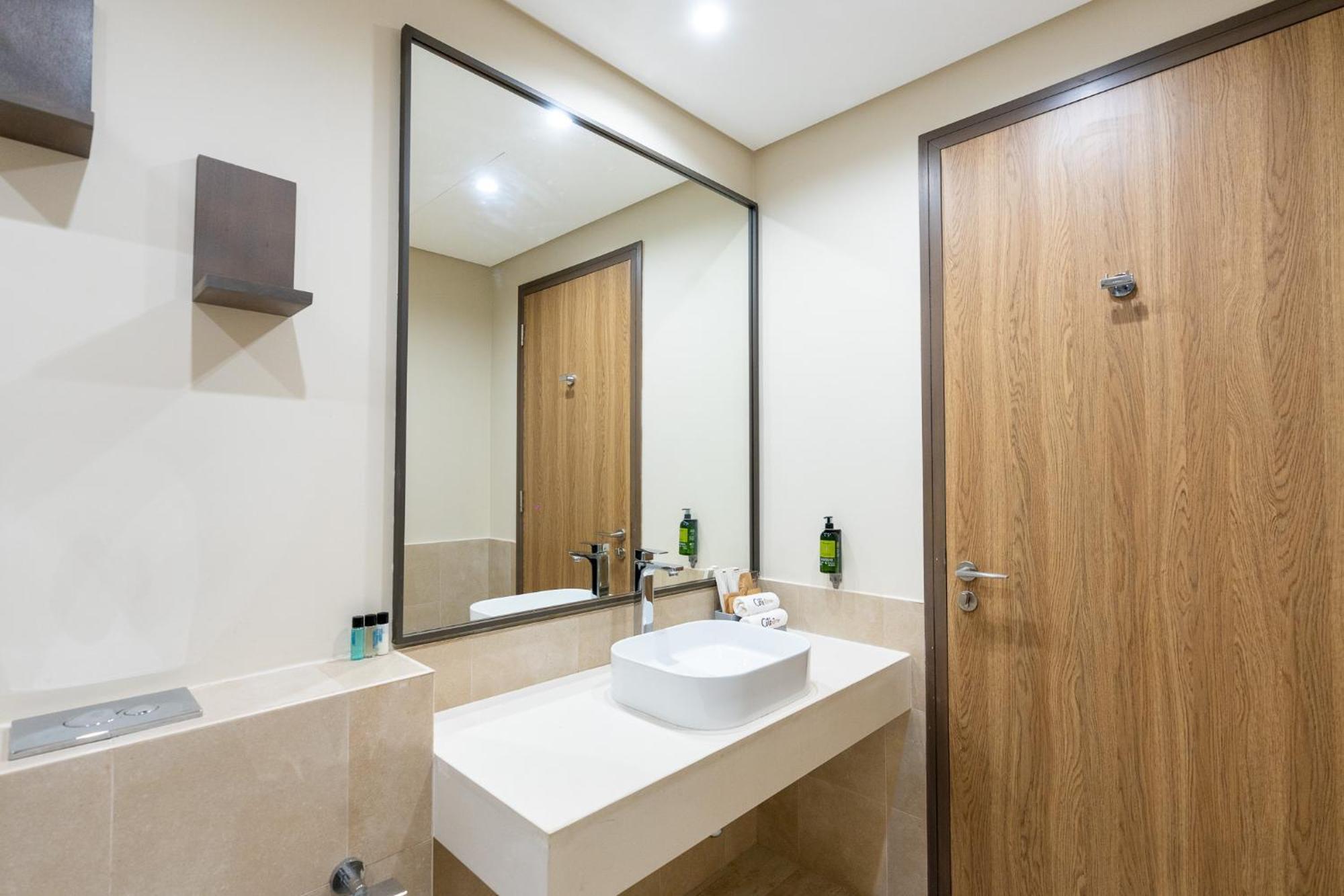 Citihome - Spacious 1bedroom At 1 Residences - West * Dubai