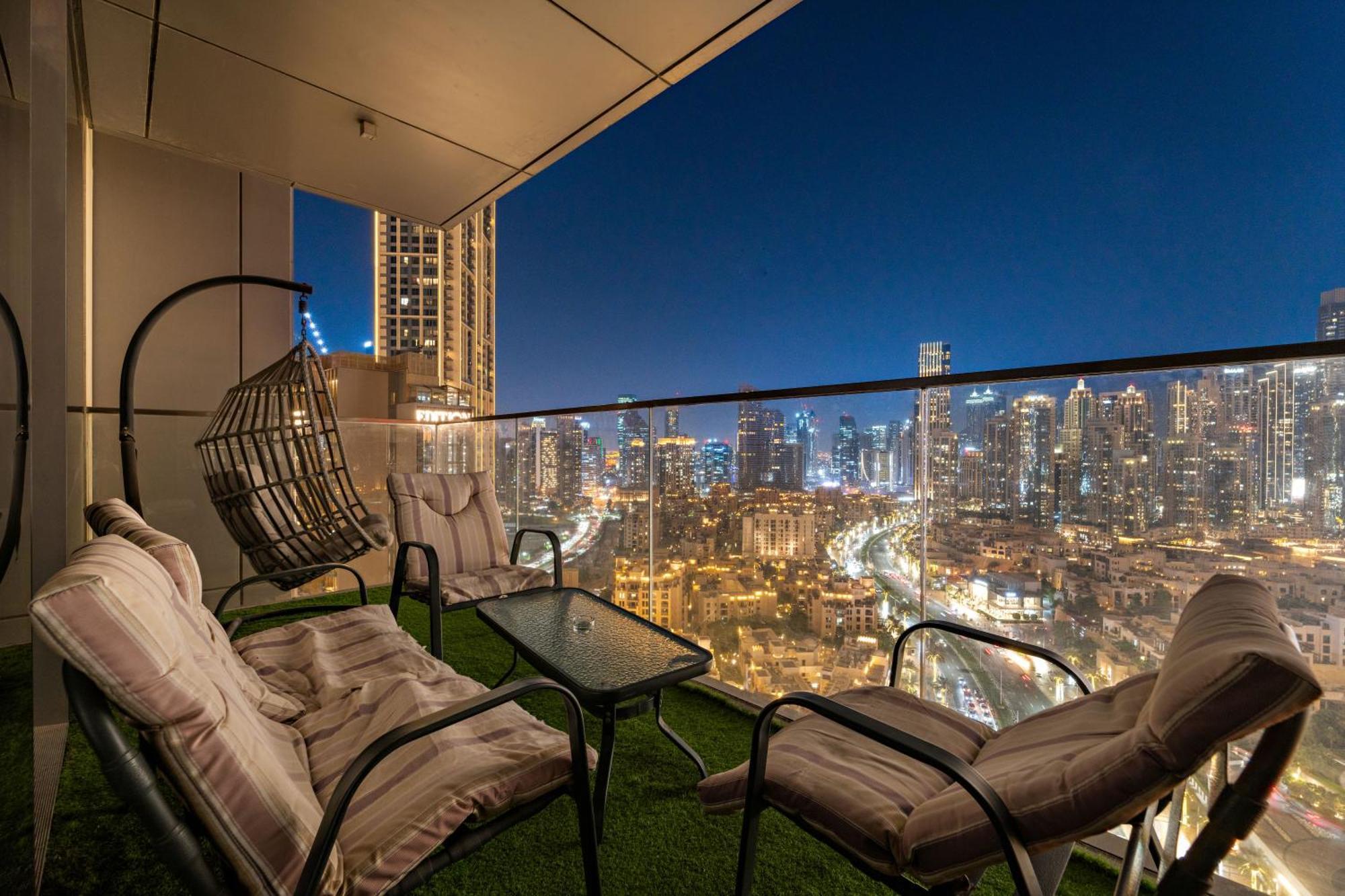 First Class 2br With Full Burj Khalifa And Fountain View * Dubai