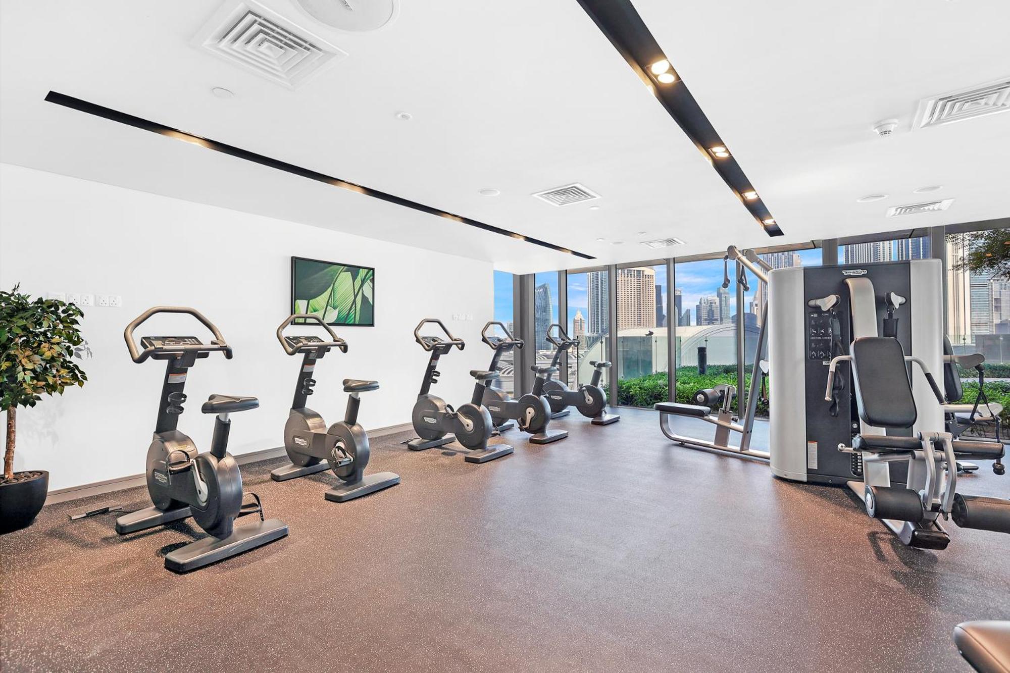 First Class 2br With Full Burj Khalifa And Fountain View * Dubai