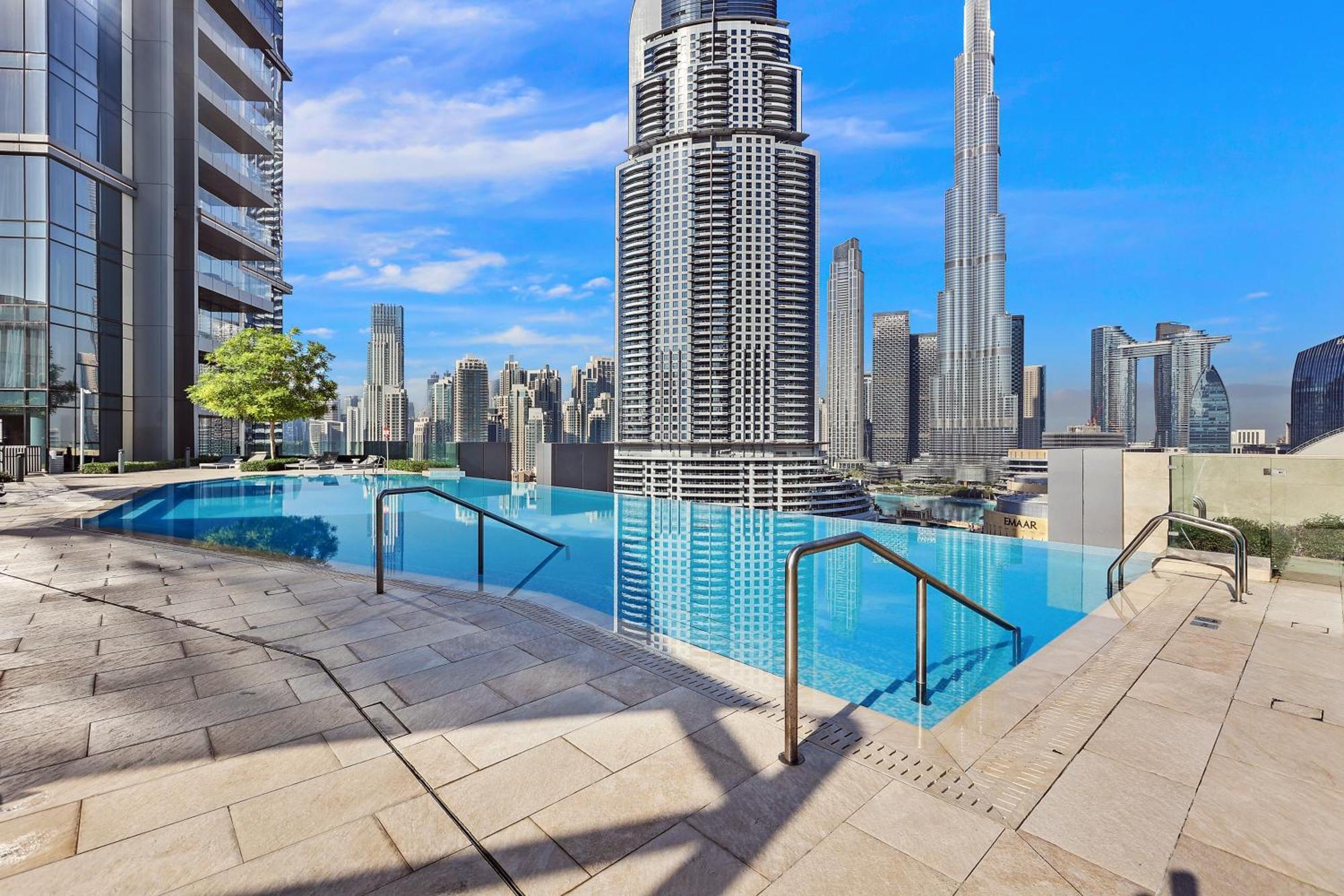First Class 2br With Full Burj Khalifa And Fountain View Apartment