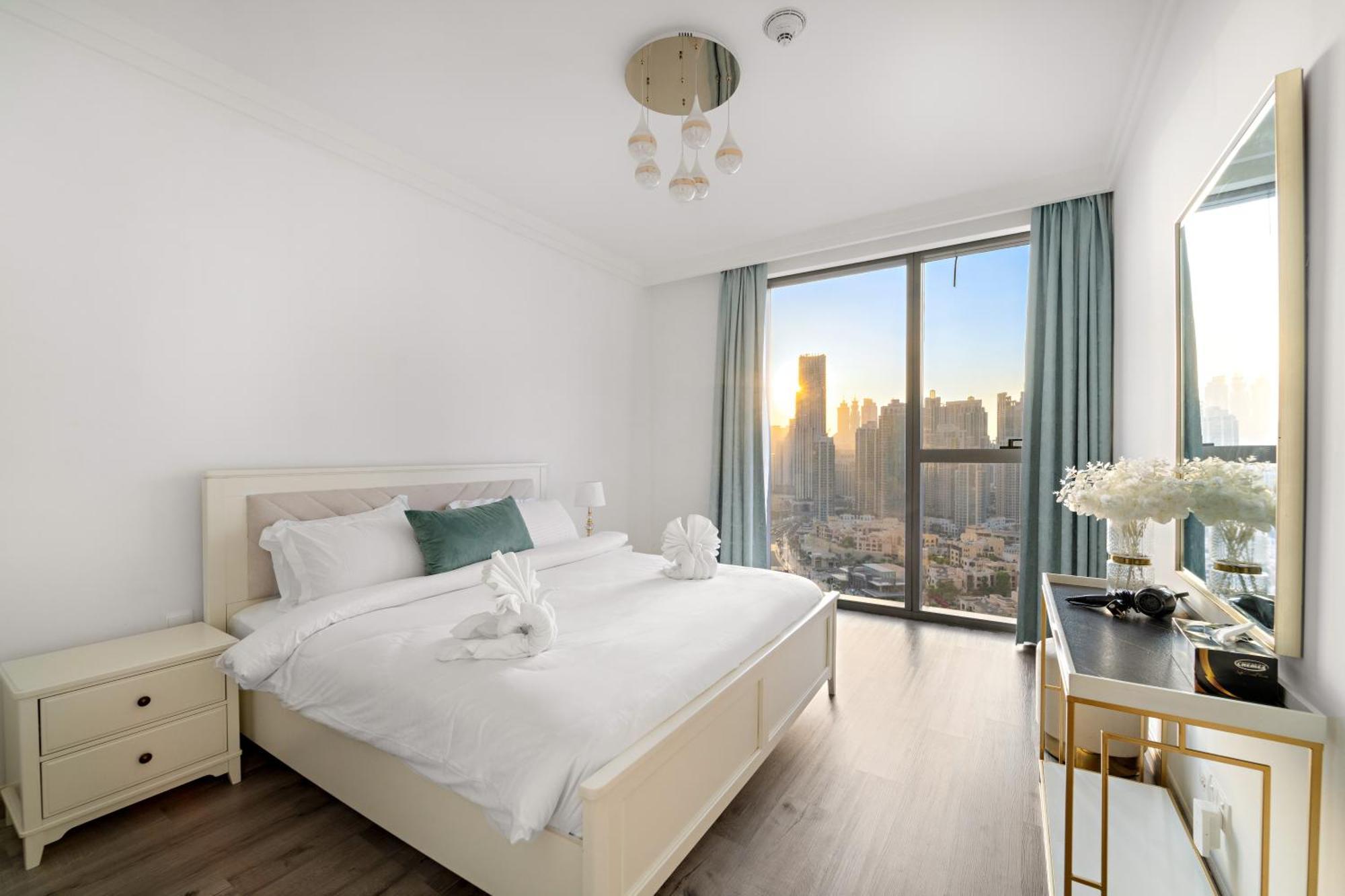 First Class 2br With Full Burj Khalifa And Fountain View Apartment *