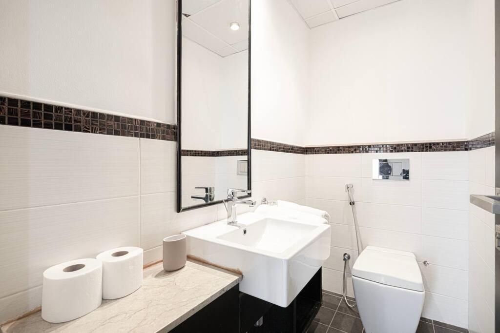 Prime Jbr Luxury Living With & Palm Views Apartment Dubai