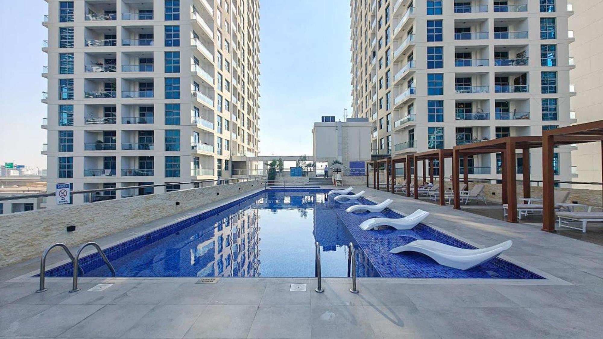 Apartment Spacious 2-bedroom With Marina Views In Dec Tower 2 *