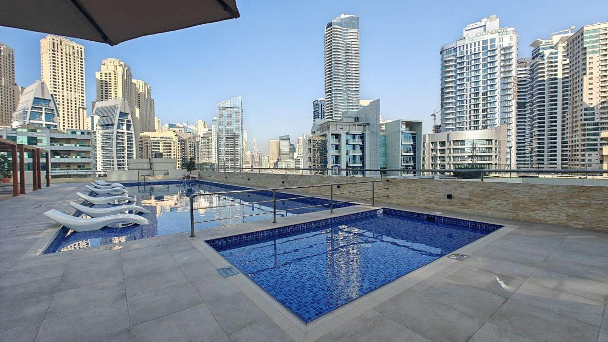 Spacious 2-bedroom With Marina Views In Dec Tower 2
