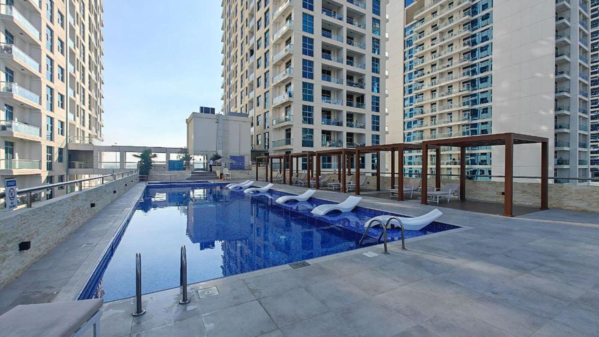 Spacious 2-bedroom With Marina Views In Dec Tower 2 * Dubai