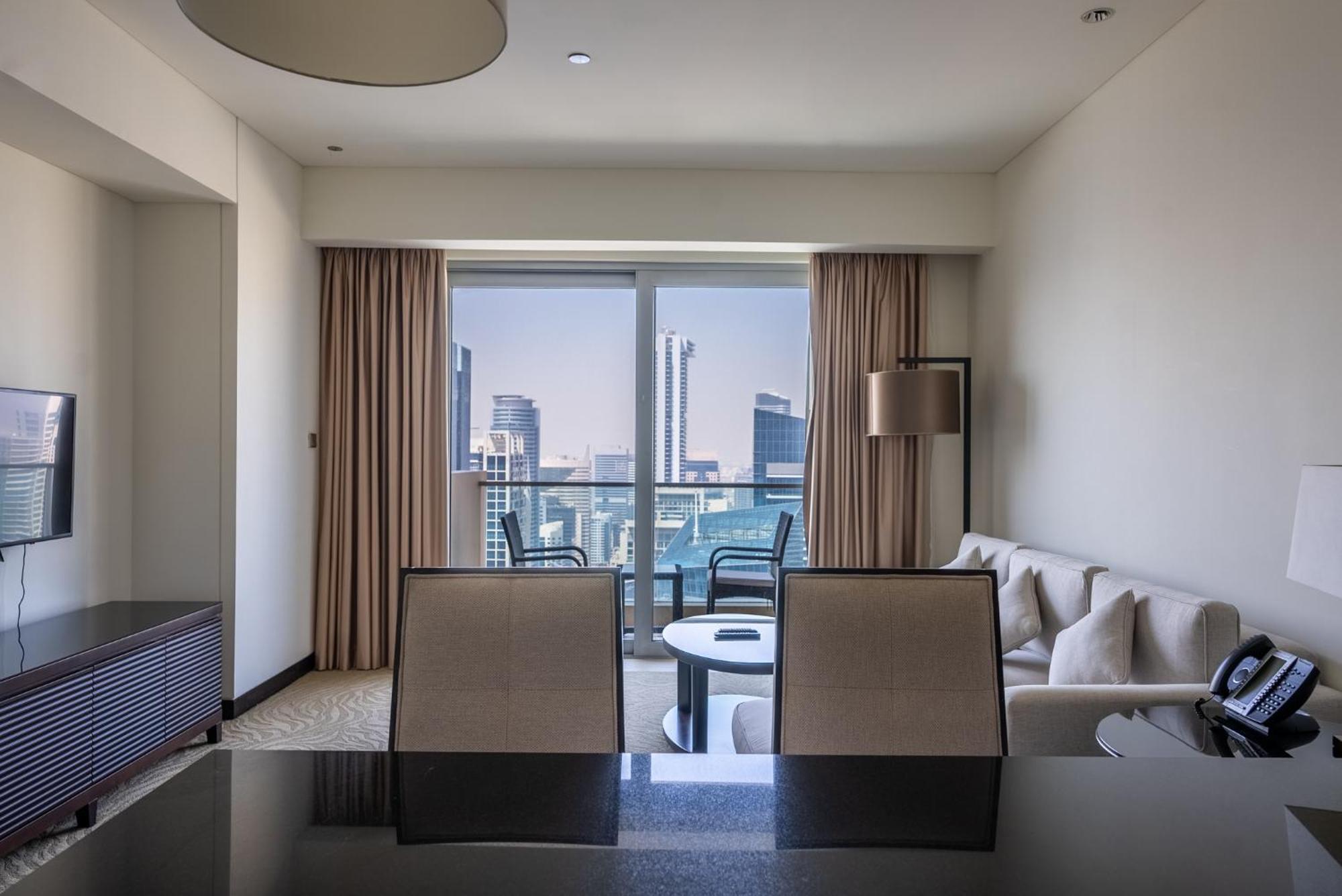Apartment In Address Marina Residences Connected To Marina Mall